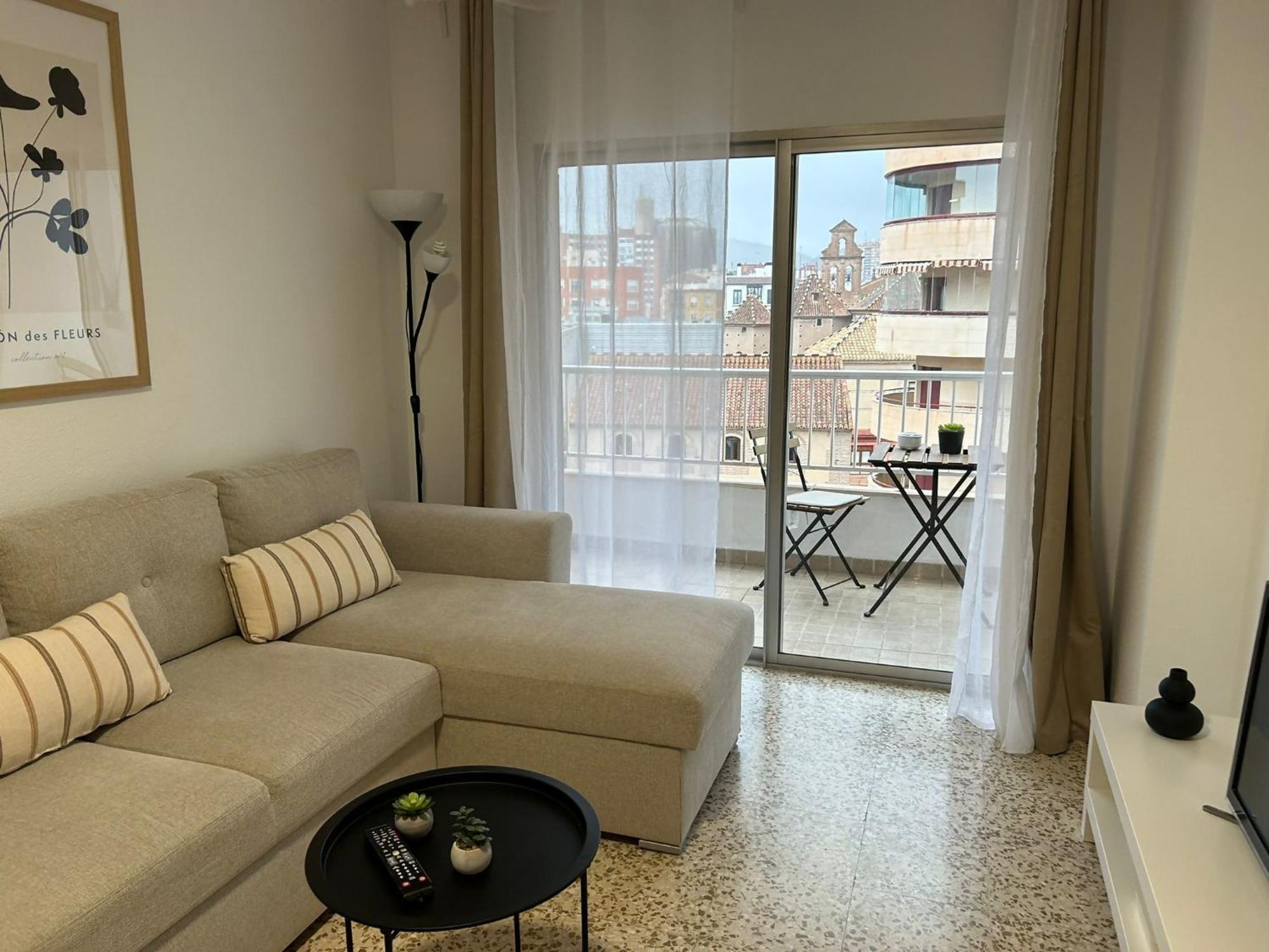 Vialia Piso Centrico Wifi Maria Zambrano Andra Daire Málaga Dış mekan fotoğraf